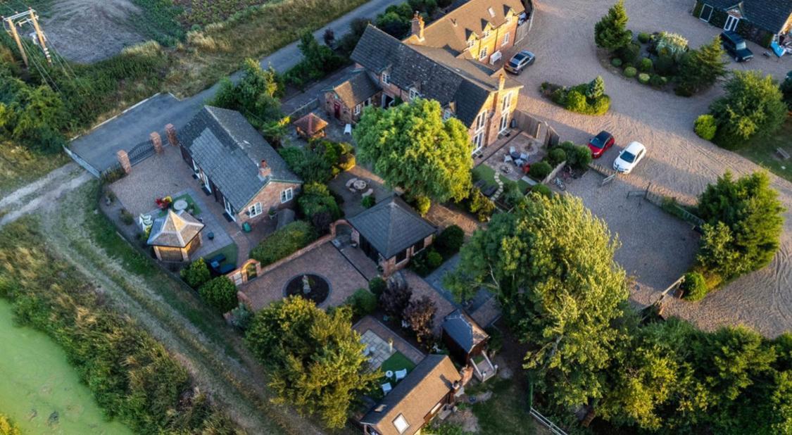 Lincoln Holiday Retreat Little House With Private Hot Tub Esterno foto