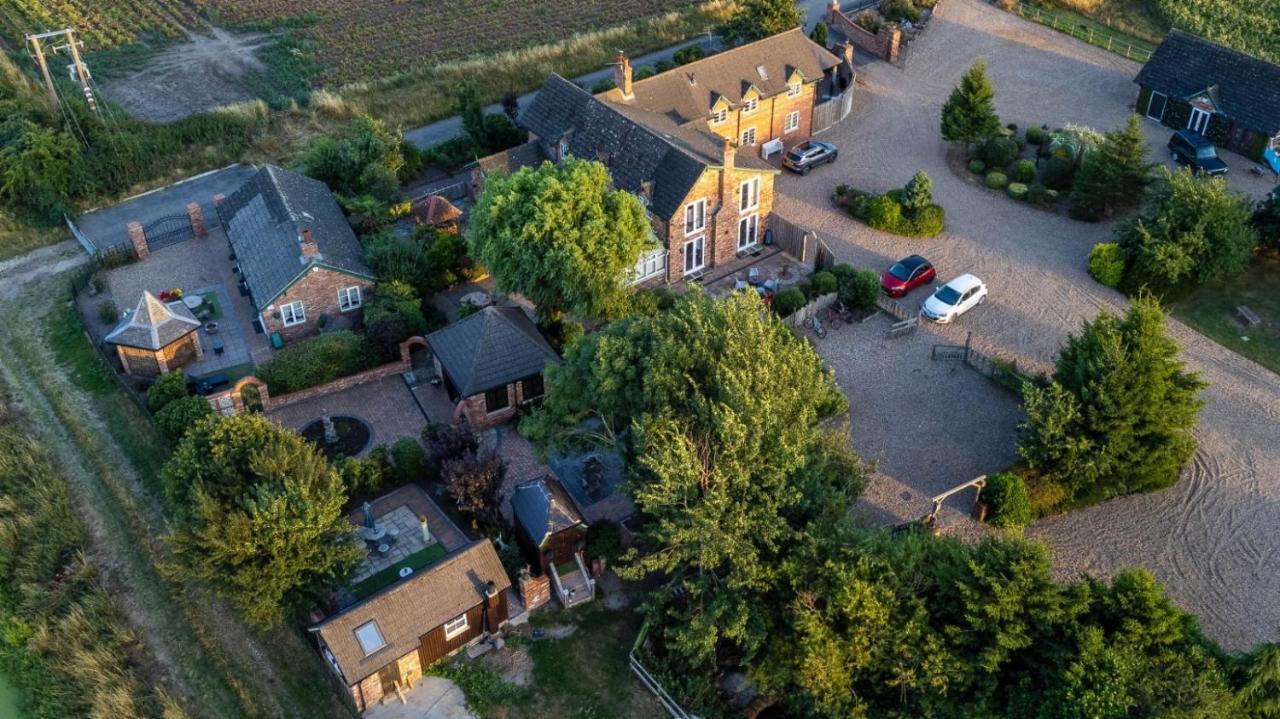 Lincoln Holiday Retreat Little House With Private Hot Tub Esterno foto